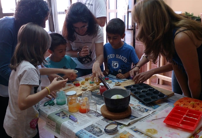 taller en Espacio Inquietudes para peques y adultos