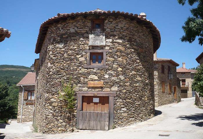 museo-etnologico-Horcajuelo