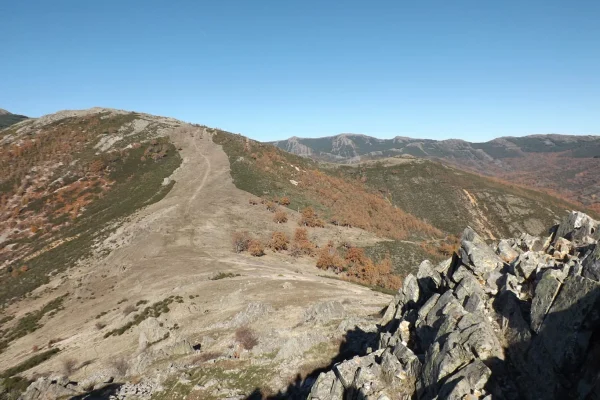 Ruta Cerro Larda. Puebla de la Sierra.